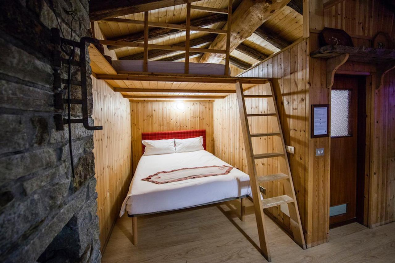 Rifugio Baita Belvedere Bed & Breakfast Champoluc Dış mekan fotoğraf